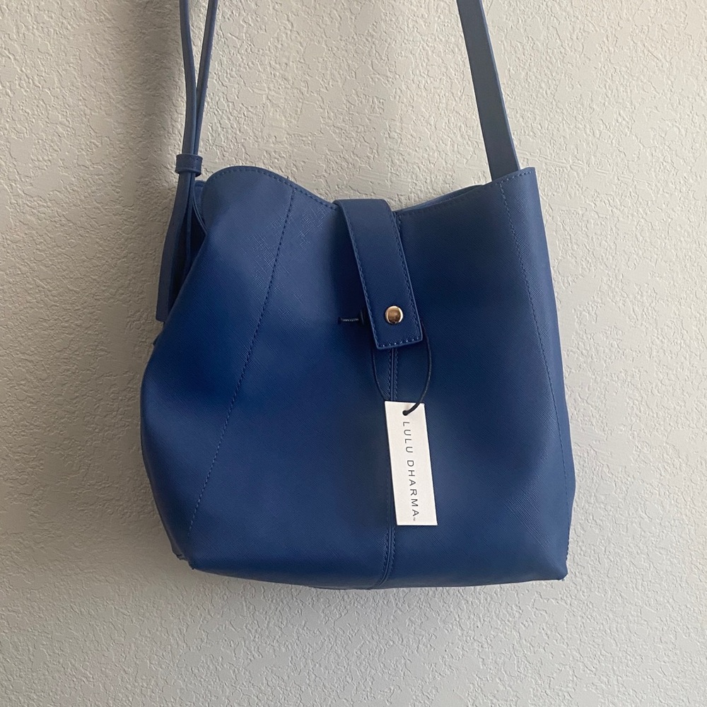 Women’s NWT Blue Shoulder Bag